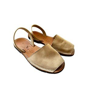 Naturals Menorca Avarca Sandals Beige Leather Slingback Flats Women’s EU 38 US 7